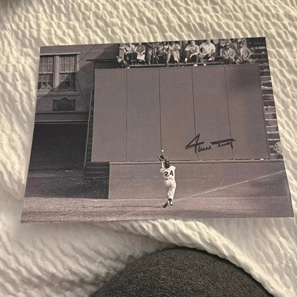 The catch Willie Mays autographed photo - Picture 1 of 1